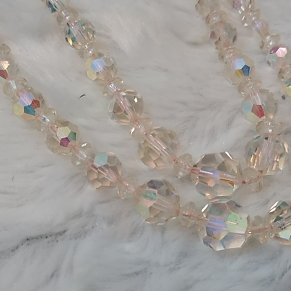 3/$15 Vintage Choker - Picture 8 of 8